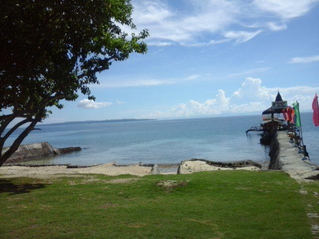 Punta Del Sol Araceli Beach Resort Samal Buitenkant foto