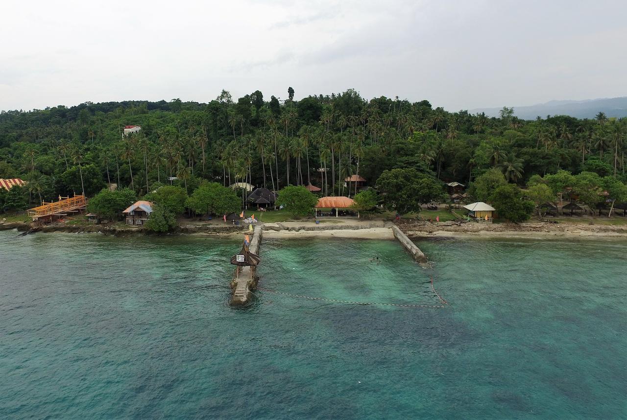 Punta Del Sol Araceli Beach Resort Samal Buitenkant foto
