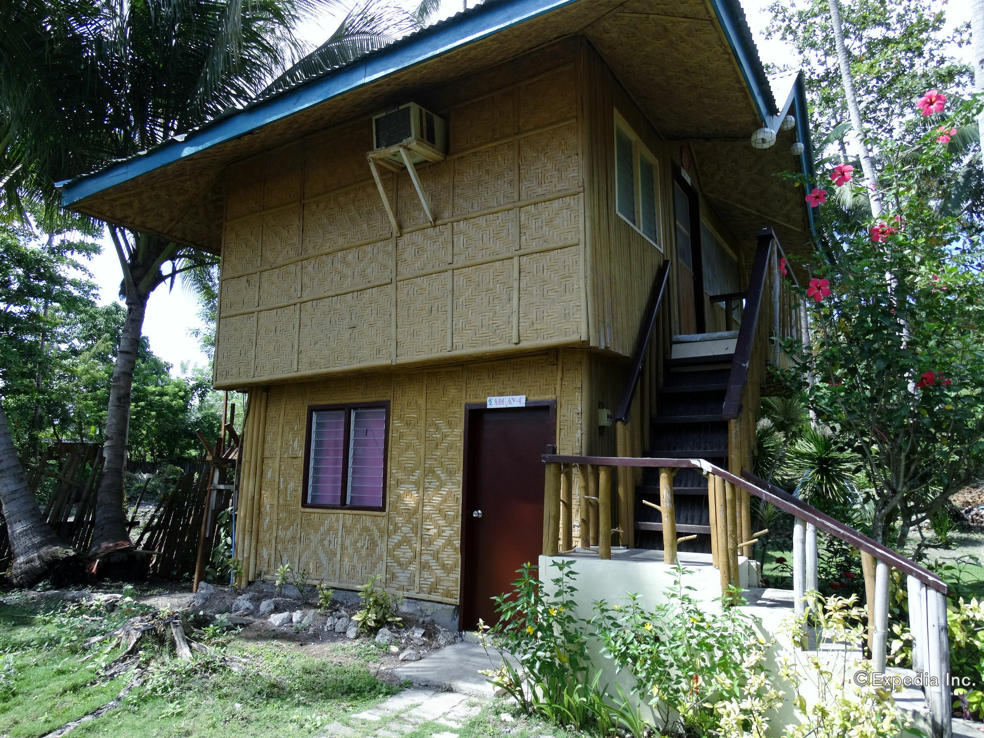 Punta Del Sol Araceli Beach Resort Samal Buitenkant foto