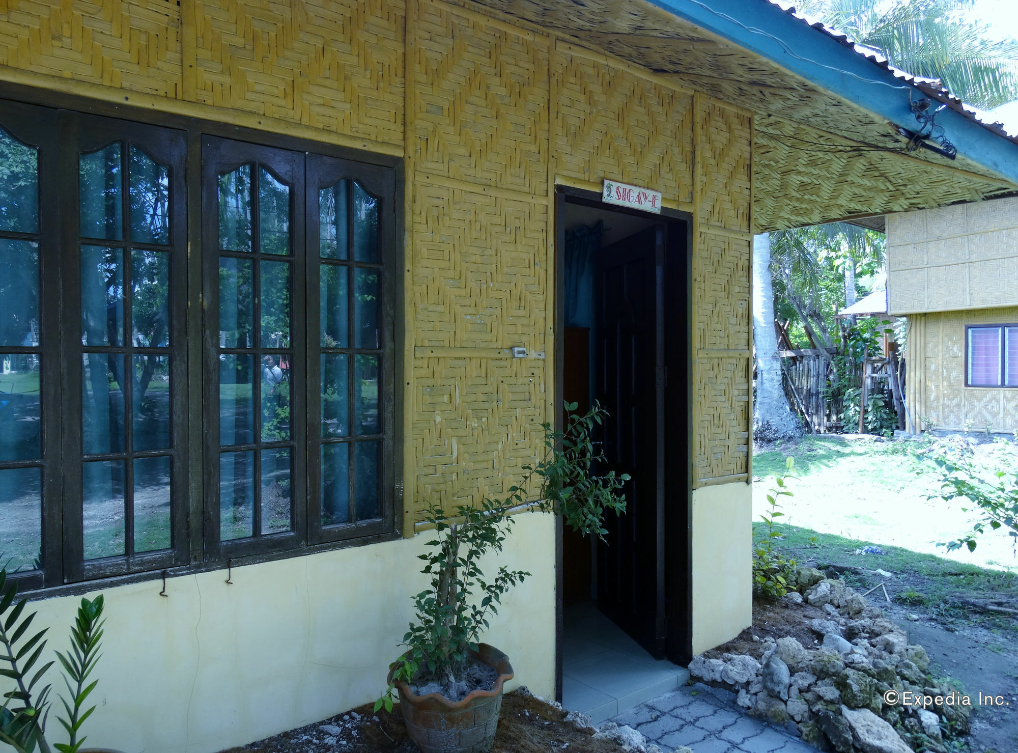 Punta Del Sol Araceli Beach Resort Samal Buitenkant foto